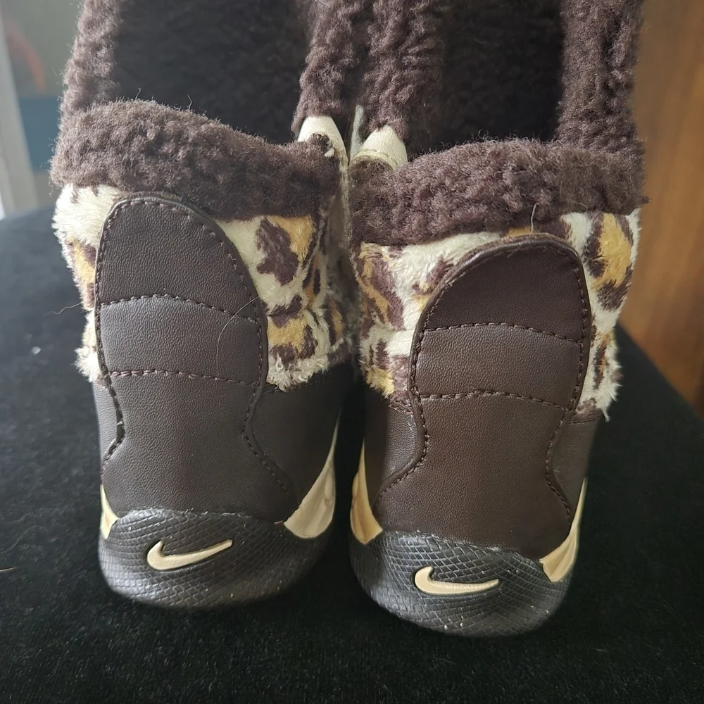 Nike Leopard Print Fur Boots